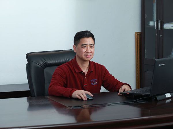 热烈庆祝科翔塑胶模具网站改版上线